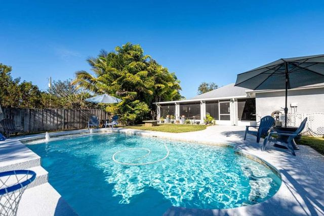 1002 SW Hamrock Avenue, Port St. Lucie, Port St Lucie, FL 34953