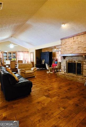 1497 Stoneleigh, Stone Mountain, GA 30088