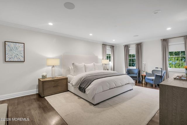 14 Circle Drive, Rumson, NJ 07760