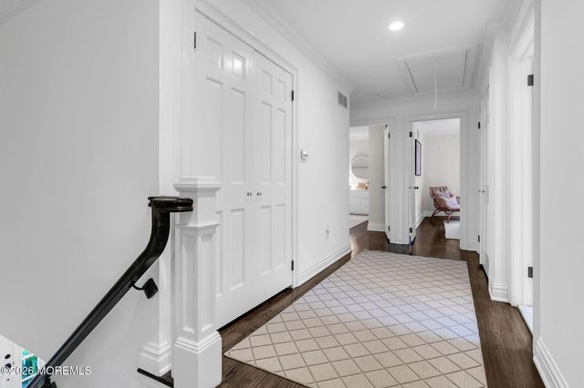 14 Circle Drive, Rumson, NJ 07760