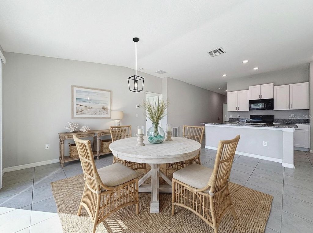 Image 11 of property listing at 15414 WICKED STRONG STREET, Sun City Center, FL 33573