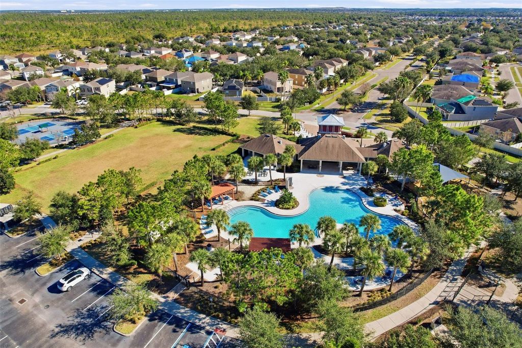 Image 22 of property listing at 15414 WICKED STRONG STREET, Sun City Center, FL 33573