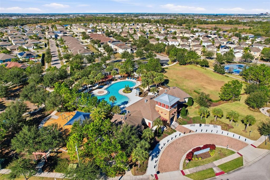 Image 23 of property listing at 15414 WICKED STRONG STREET, Sun City Center, FL 33573