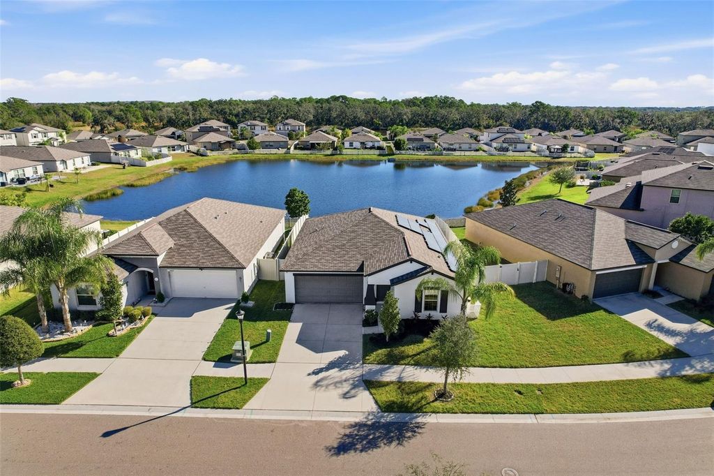 Image 34 of property listing at 15414 WICKED STRONG STREET, Sun City Center, FL 33573