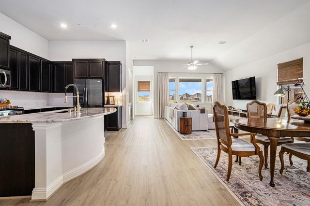 567 Rita Blanca Drive, Webster, TX 77598