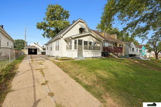 6230 S 36Th Avenue, Omaha, NE 68107