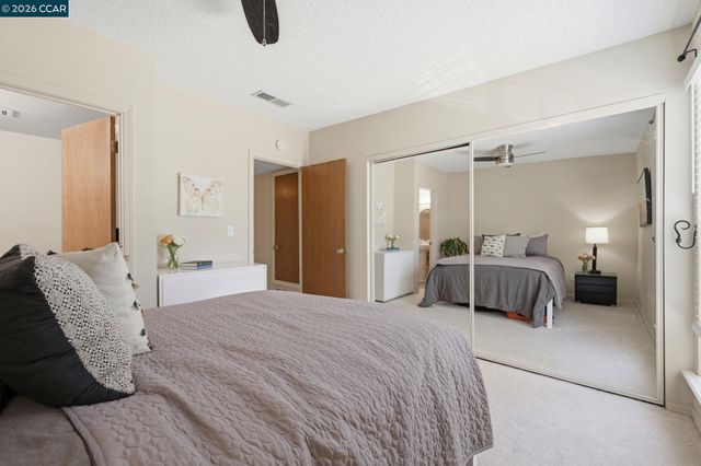 4805 Clayton Rd 12, Concord, CA 94521