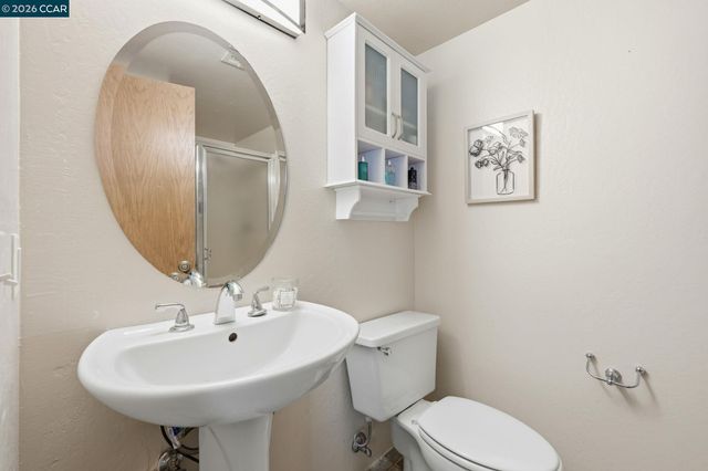 4805 Clayton Rd 12, Concord, CA 94521