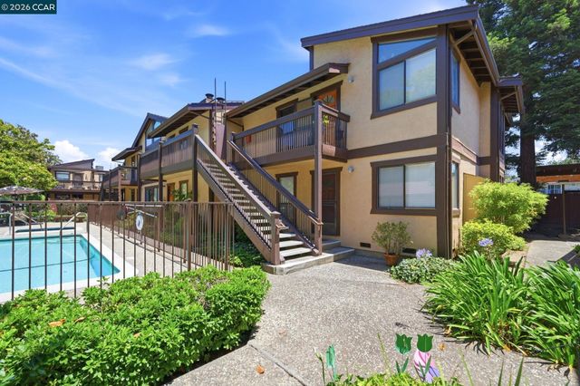 4805 Clayton Rd 12, Concord, CA 94521