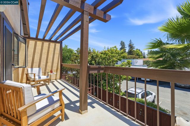 4805 Clayton Rd 12, Concord, CA 94521