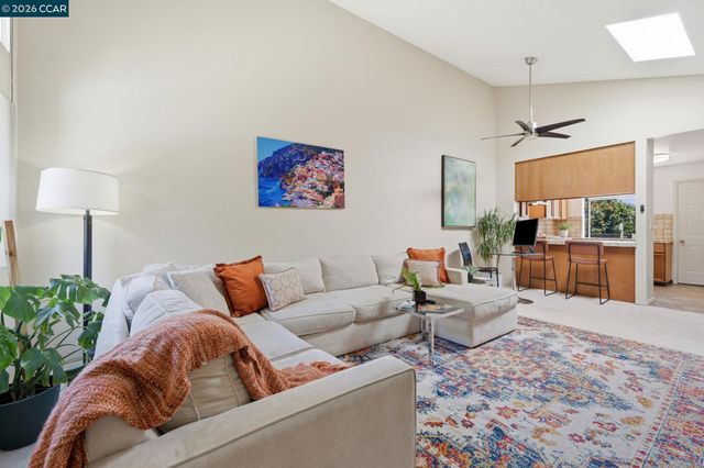 4805 Clayton Rd 12, Concord, CA 94521