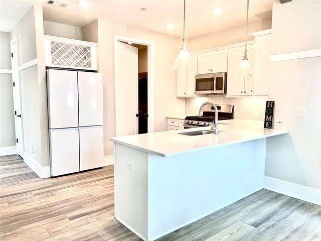 1906 Galt Commons, Kennesaw, GA 30144