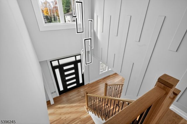 70 Anderson Dr, Clifton City, NJ 07013