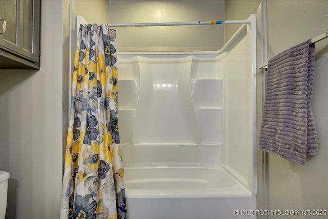 14805 E Latimer Street, Tulsa, OK 74116