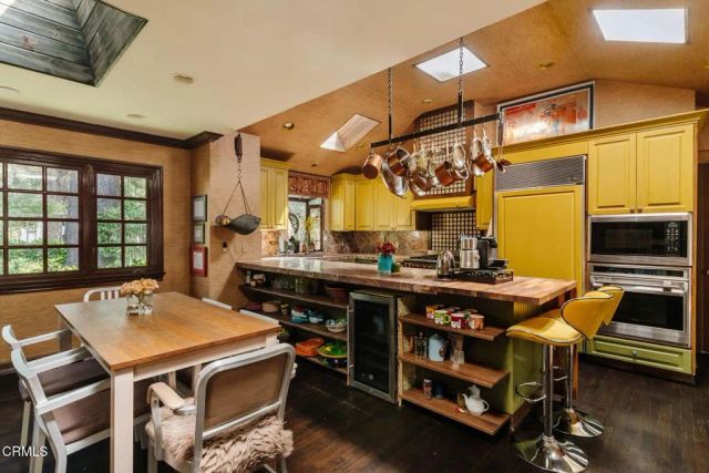 4953 Alta Canyada Road, La Canada Flintridge, CA 91011