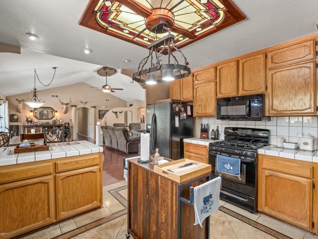 28899 Limestone Way, Coarsegold, CA 93614