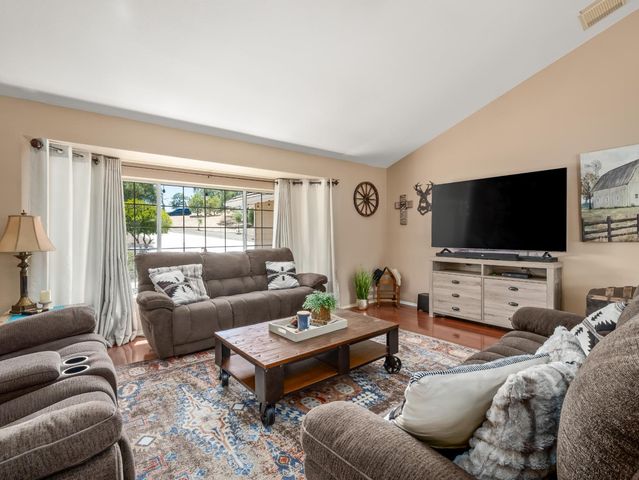 28899 Limestone Way, Coarsegold, CA 93614