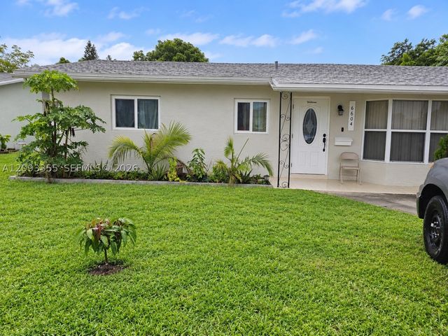 6604 Boulevard Of Champions, North Lauderdale, FL 33068
