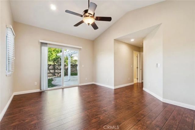 23301 Preston Way, Valencia, CA 91354