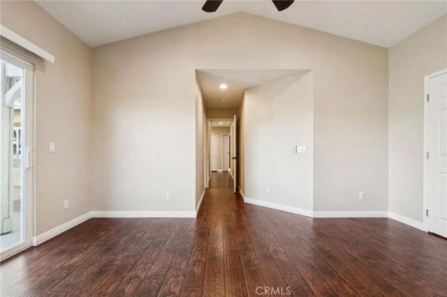 23301 Preston Way, Valencia, CA 91354