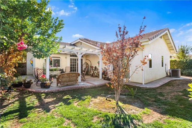 23301 Preston Way, Valencia, CA 91354