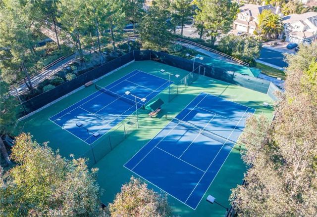 23301 Preston Way, Valencia, CA 91354