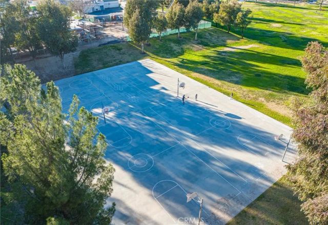 23301 Preston Way, Valencia, CA 91354