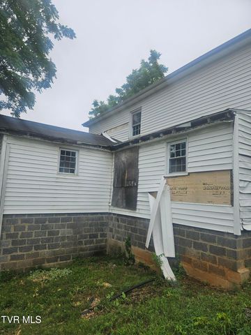 477 Red Oak Ridge Road, Castlewood, VA 24224