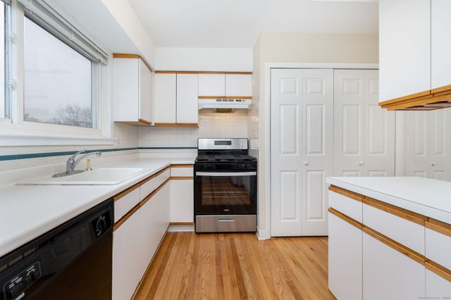 16 Springdale Road 16, Cromwell, CT 06416