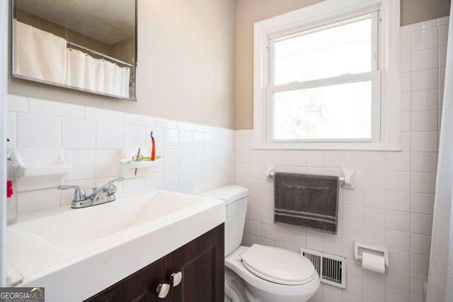 3207 Laura Lane, Lithia Springs, GA 30122