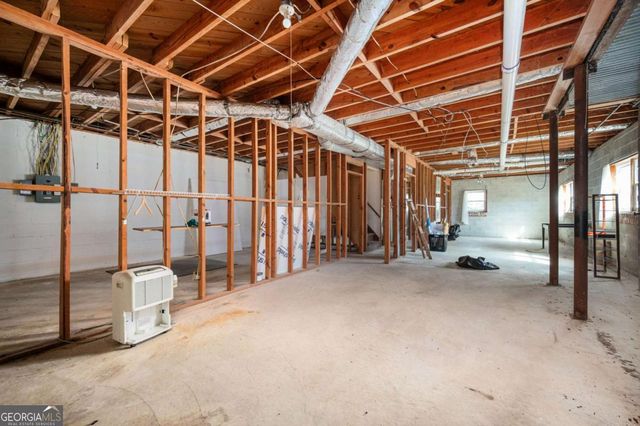 3207 Laura Lane, Lithia Springs, GA 30122