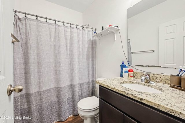1111 Johnson Ridge Rd, Louisville, KY 40245