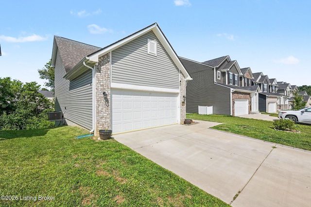 1111 Johnson Ridge Rd, Louisville, KY 40245