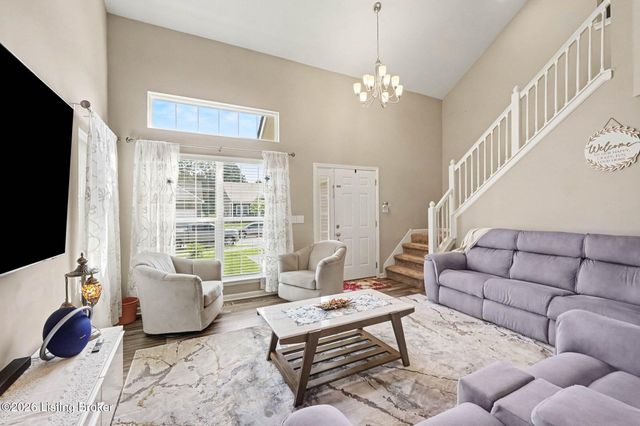 1111 Johnson Ridge Rd, Louisville, KY 40245
