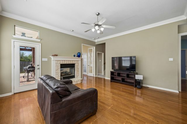 4112 Duncan Way, Fort Worth, TX 76244