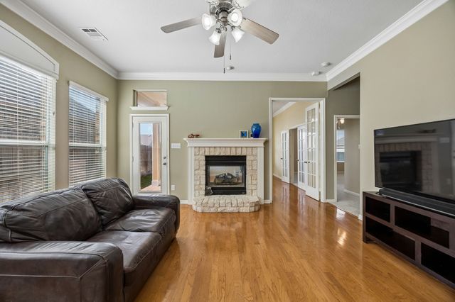 4112 Duncan Way, Fort Worth, TX 76244
