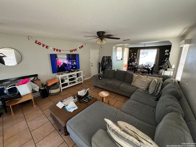 10315 Stallion Bay, San Antonio, TX 78254