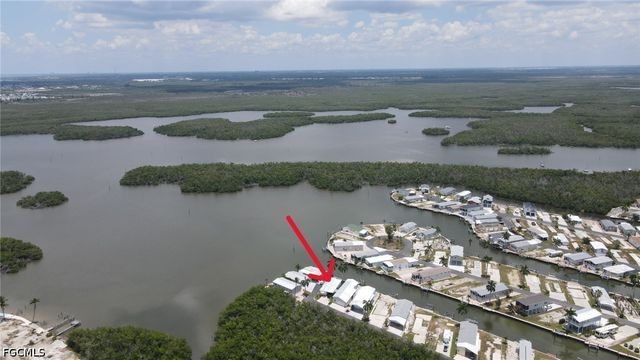 3 Galleon WAY, Fort Myers Beach, FL 33931