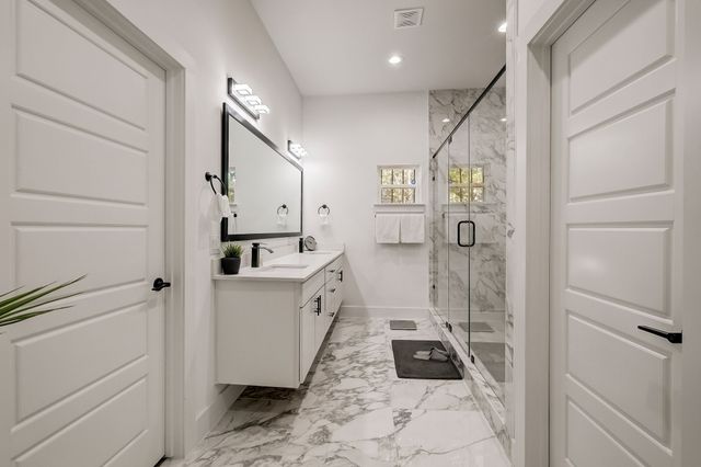 2618 Carpenter Avenue, Dallas, TX 75215