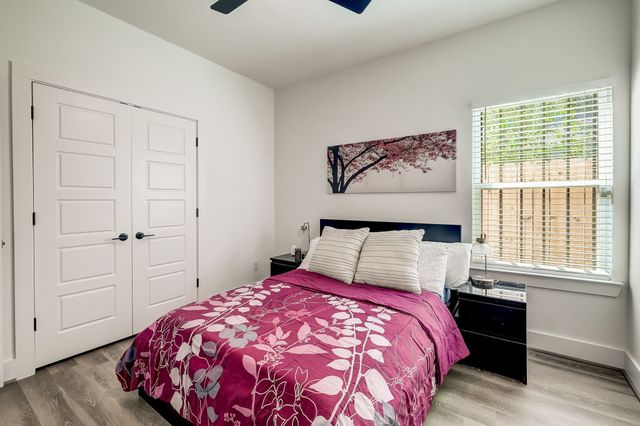 2618 Carpenter Avenue, Dallas, TX 75215