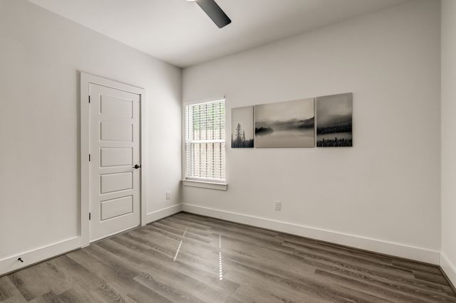 2618 Carpenter Avenue, Dallas, TX 75215