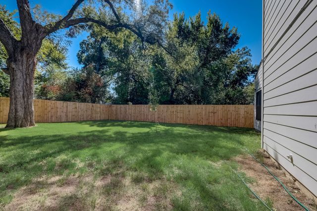 2618 Carpenter Avenue, Dallas, TX 75215