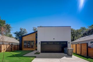 2618 Carpenter Avenue, Dallas, TX 75215