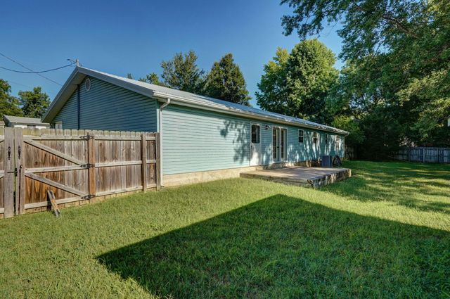 506 S Necessity Street, Marionville, MO 65705