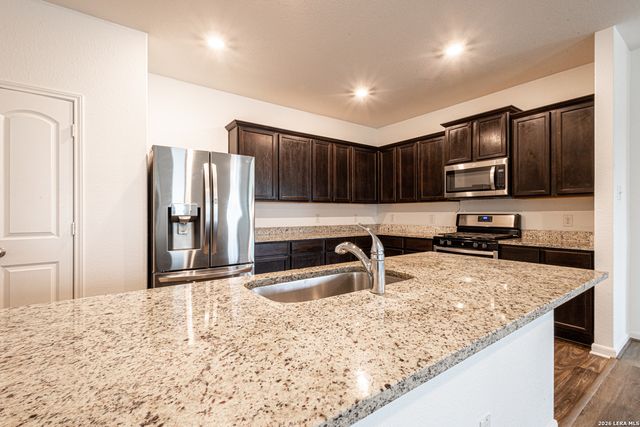 3951 Trail De Paris, New Braunfels, TX 78132
