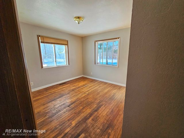 7 Weymouth Court, Saginaw, MI 48601