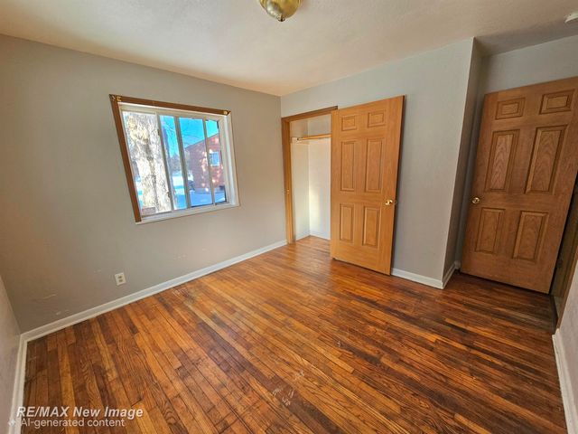 7 Weymouth Court, Saginaw, MI 48601