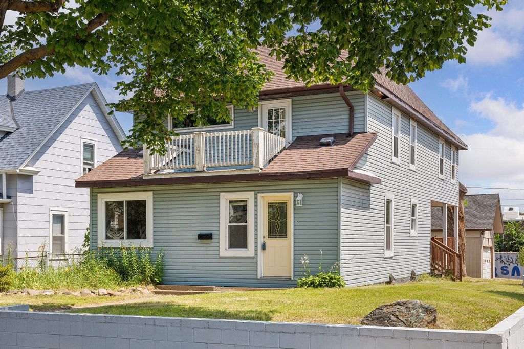 3700 Girard Avenue N, Minneapolis, MN 55412