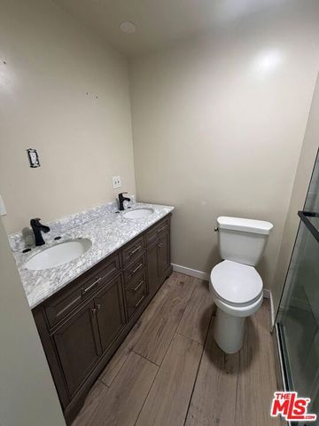 11026 Gerald Avenue, Los Angeles, CA 91344