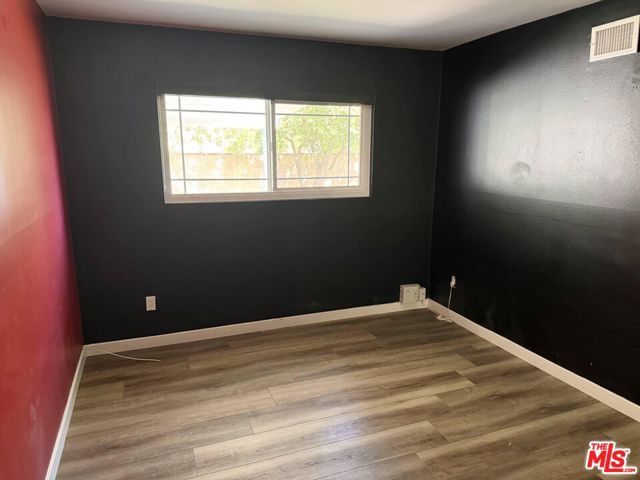 11026 Gerald Avenue, Los Angeles, CA 91344